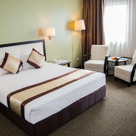 Summit Hotel Subang Usj Subang Jaya Extérieur photo
